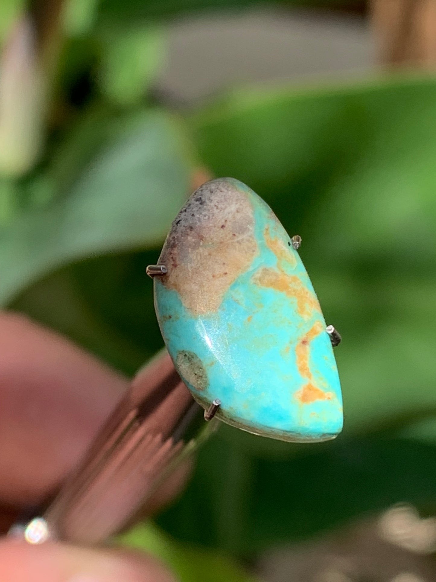 Turquoise, cabochon de 17mm x10 x2 - 2 carats. Parfait en bijouterie, collection ,exposition...