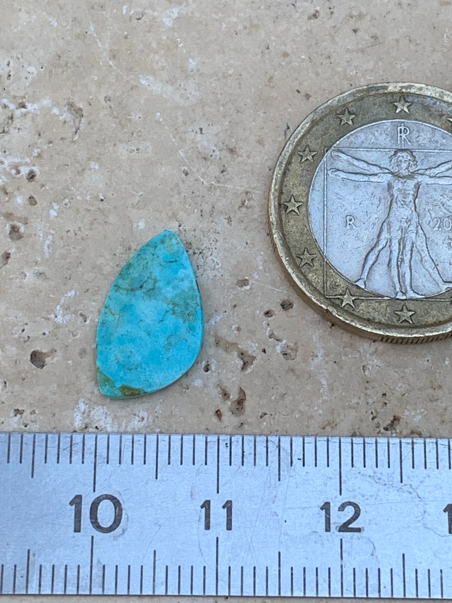 Turquoise, cabochon de 15mm x10 x1,5 - 1 carat. Parfait en bijouterie, collection ,exposition...
