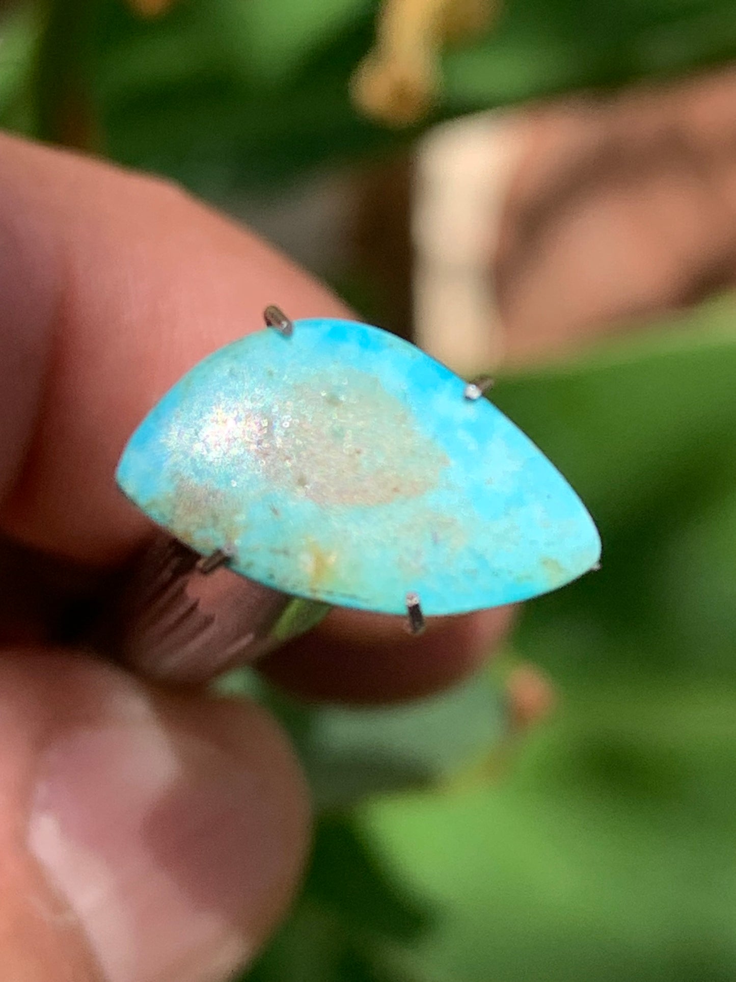 Turquoise, cabochon de 15mm x10 x1,5 - 1 carat. Parfait en bijouterie, collection ,exposition...