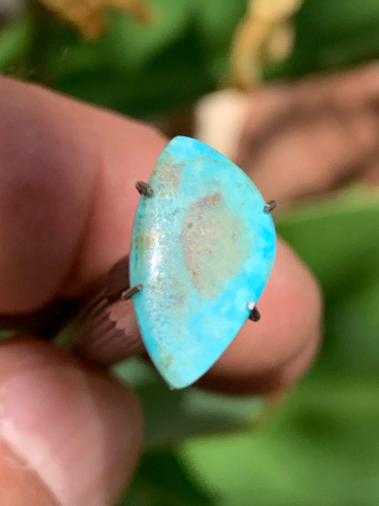 Turquoise, cabochon de 15mm x10 x1,5 - 1 carat. Parfait en bijouterie, collection ,exposition...
