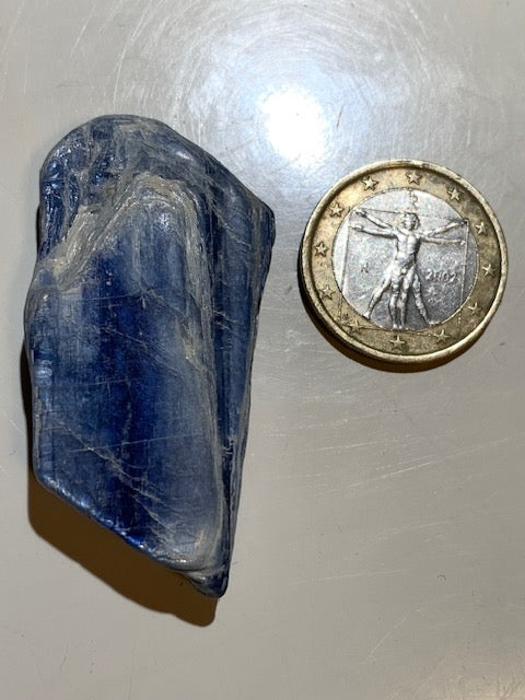 Cyanite disthène, spécimen naturel - 50 x 24 x 12 mm - 33,2 gr.