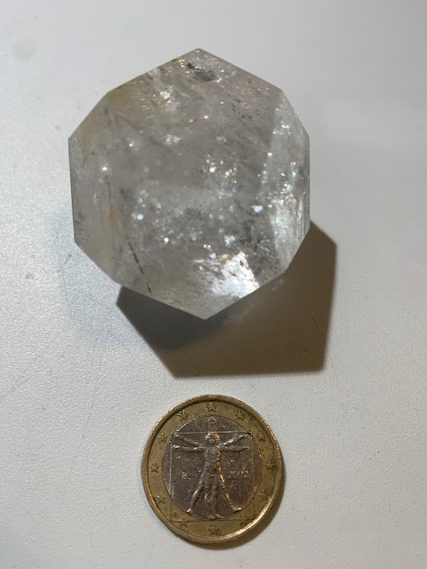 Dodécaèdre en cristal de roche, un des 5 Solides de Platon - 43 mm/ 77 gr. - Qualité A à AAA