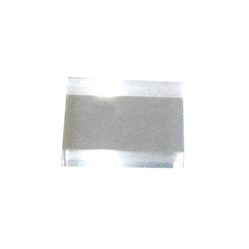Socles/ présentoirs en acrylique transparent idéal pour la minéralogie. Ce socle peut servir de support pour surélever et donner du volume pour la présentation de minéraux ou objets d’arts. Fabrication soignée, chants polis. de 20 à 50 mm !