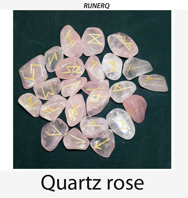 Sélection de runes en pierres, 5 kits au choix de 25 pièces gravées (2 à 3 cm). Finition soignée et très belle qualité !