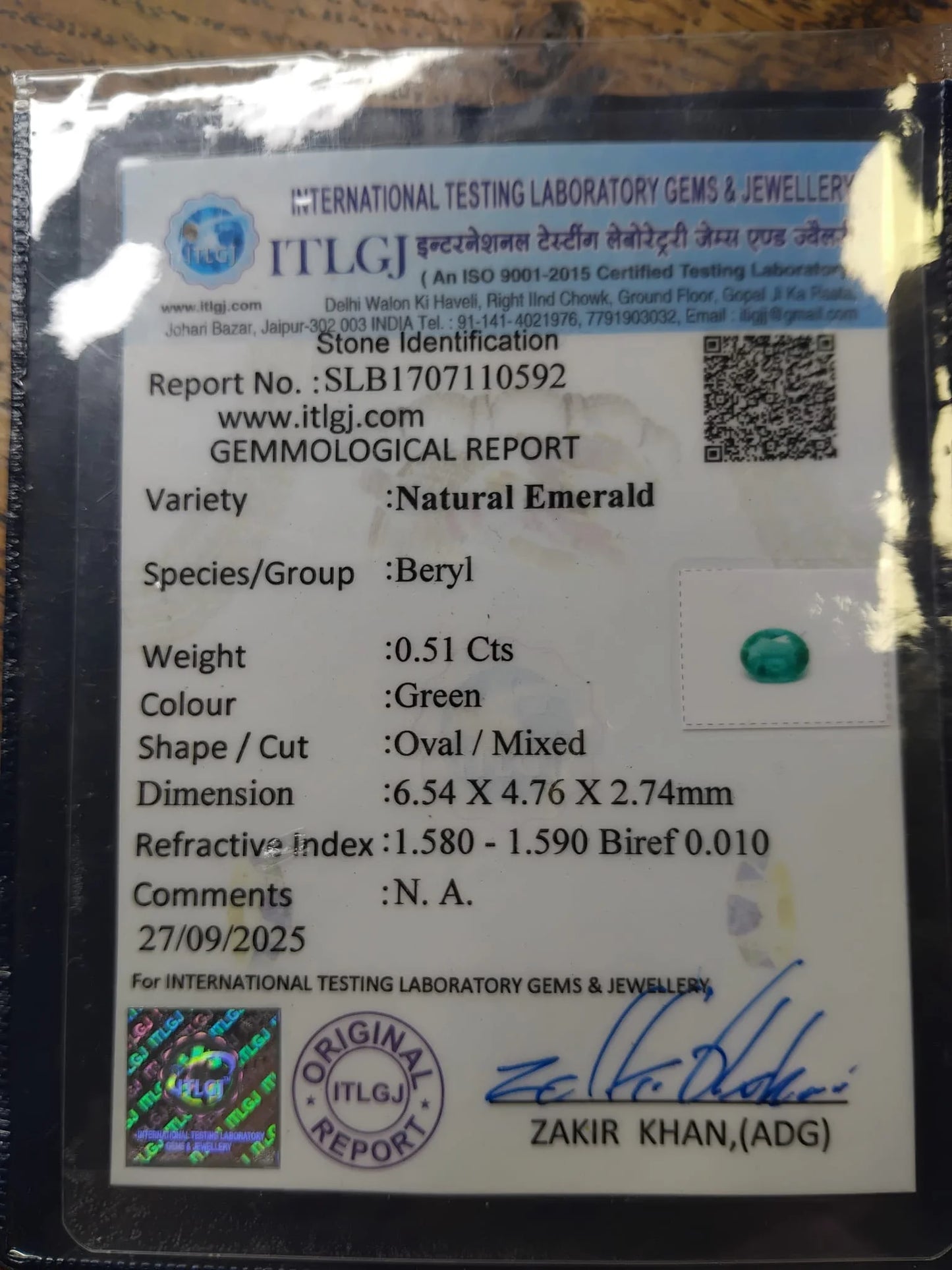 Émeraude naturelle de Zambie - pierre fine de 6.54 × 4.76 × 2.74 mm - 0,51 carat - Parfait en bijouterie, collection, exposition...