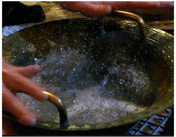 Bol Taoïste/ bol à eau, fait en bronze, taille de 39 centimètres - 2250 grammes. Remonte à la dynastie Han, il y a plus de 2000 ans !