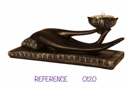 Bougeoir 'Main de Mudra', tenant une bougie. 21 x 8 x 10 cm/ 676 gr. - Superbe pièce !