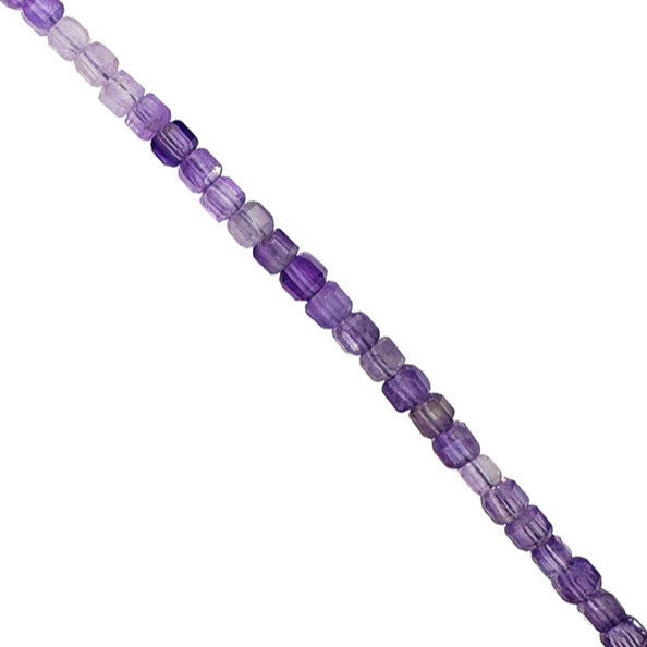 Améthyste, perles carrées de 2 mm. Vendu en fil de perles de 40 cm, en bracelet de 17 à 21 cm, ou en collier de 45. Qualité AA à AAA !