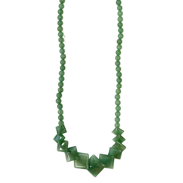 Aventurine verte, collier de 50 cm. Perles rondes avec panoramique en plaquette carrée, sur fil d'acier de haute résistance !