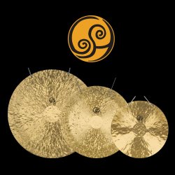 Sélection de Gong, 2 types au choix : 'Chao Gong' de Ø 30 à 90 cm et 'Wind Gong' de Ø 30 à 80 cm. Vendu avec maillet, parfait !