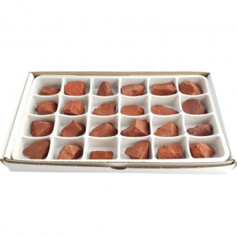Vente au carton/flat complet de 24 pièces de 3/4 x 3/4 cm environ. Parfait pour lithothérapie, bijouterie, collection ou exposition !
