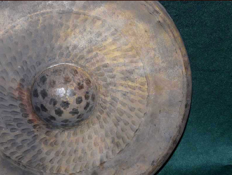 Gong ancien du Viet-Nam, Ø 35 centimètres x 8 . vendu avec maillet avec ou sans support en bois !