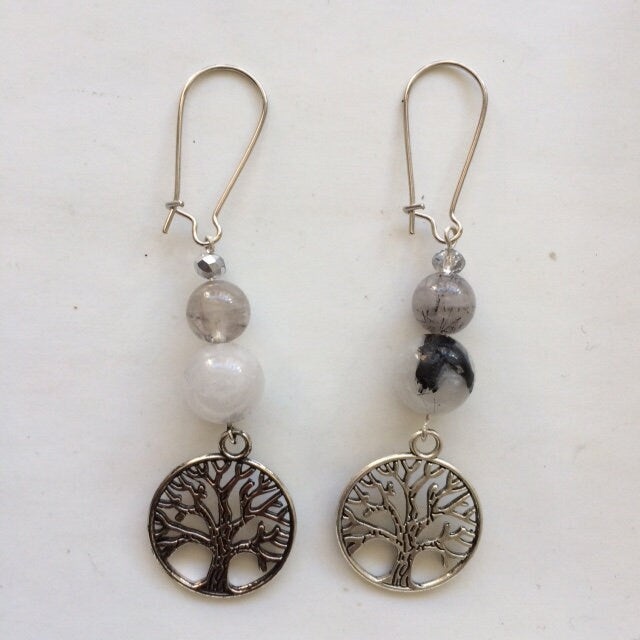 Boucles d'oreilles, collection 'Arbre de vie', concept 'Zen Curiosity', qualité AA à AAA. Finition Argent, laiton ton Argent ou doré + options pour choix de montures !