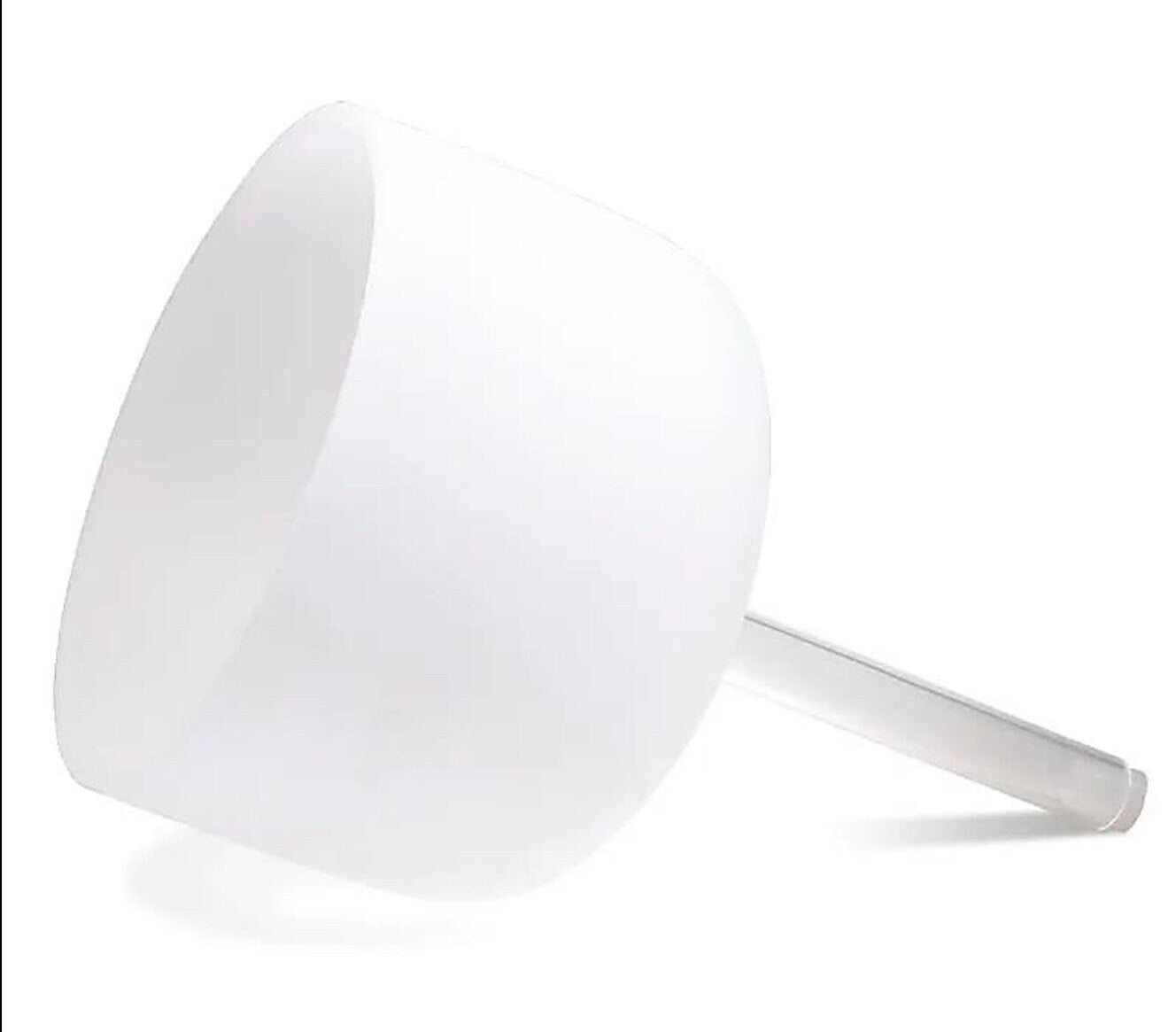 Bol chantant 432 Hz en cristal 'givré' avec manche remplissable. Diamètre 25 cm - 2700 grammes - Note DO/C - Ré/D - FA#/ Fis - Si/B - Vendu avec maillet et anneau de soutien !