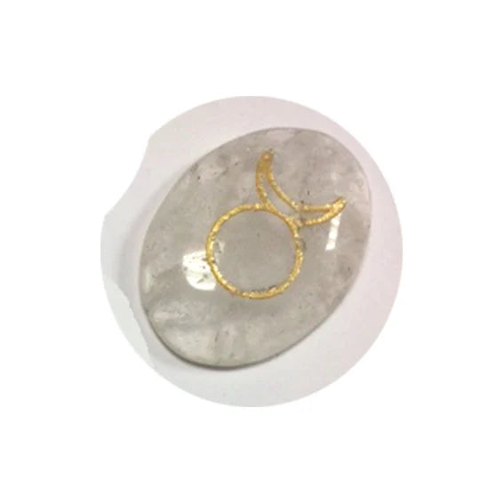 Lot de 6 pierres Wicca en cristal de roche – gravées de symboles dorés. 3,3 × 2,3 cm - 120 gr.