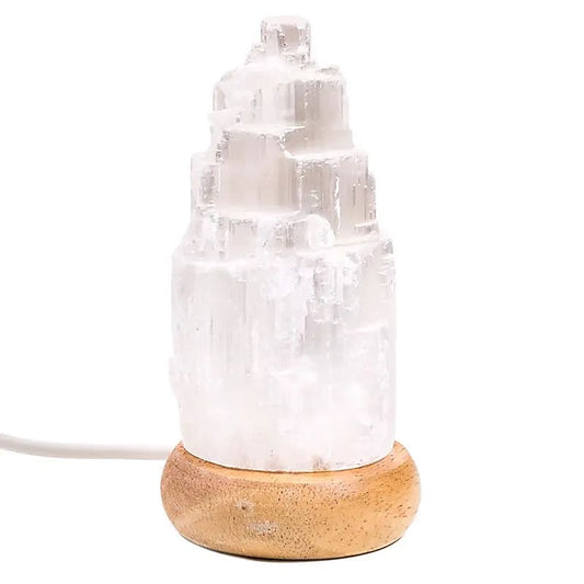 Lampe en sel USB – 4 couleurs changeantes, forme monolithe sur socle en bois d’acacia. Provenance Inde. 9–10 cm / 450 g. !
