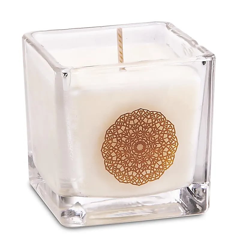 Bougie parfumée, cire de colza écologique 100% végétale (verre recyclé) avec de jolis motifs. 6x6 cm - 88 grammes - 25 heures de combustion. Fabriqué à la main en Belgique, avec des huiles parfumées sans paraben.