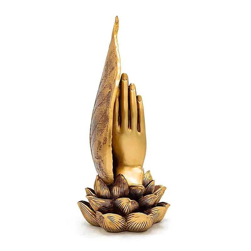 Ornement doré représentant deux mains soutenant une femme en méditation  26 x 15 x 11,5 cm