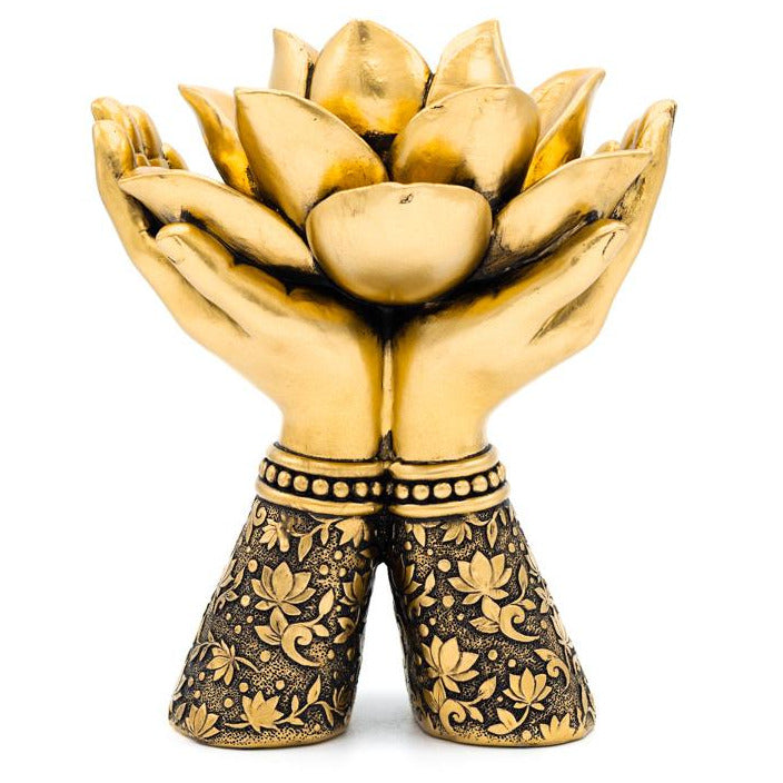 Photophore doré en forme de mains tenant un lotus -  14x11.2x17 cm