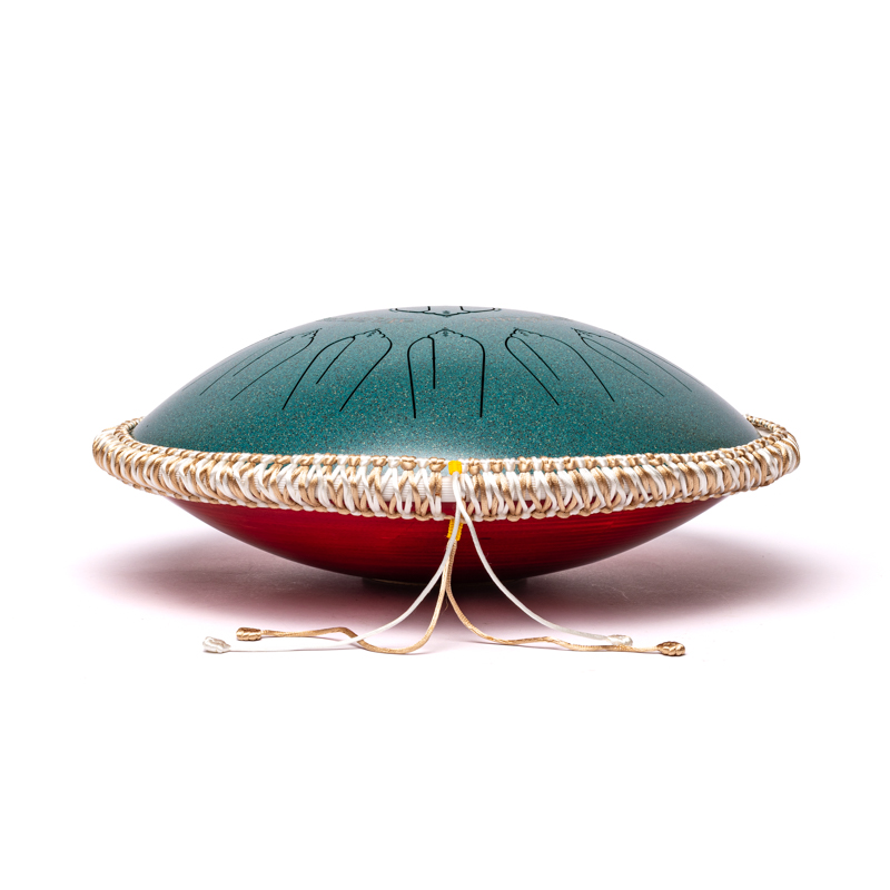 Handpan/ Tongue drum 'electro' avec prise pour câble d'amplification. 15 notes en DO majeur/ C major. 40 cm - 3 635 gr. Fabriqué en acier de haute qualité !