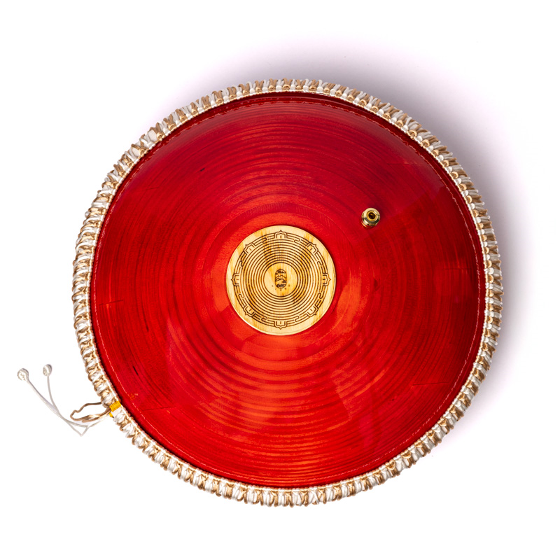 Handpan/ Tongue drum 'electro' avec prise pour câble d'amplification. 15 notes en DO majeur/ C major. 40 cm - 3 635 gr. Fabriqué en acier de haute qualité !