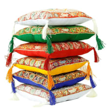 Coussins pour bols chantants de 20x20 cm - 254 gr. Fait au Népal, très bonne qualité, parfait pour mettre à l'honneur vos bols chantants ou objets sacrés !