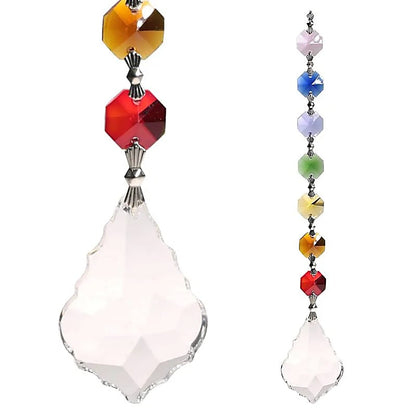 Sélection de 4 guirlandes avec des cristaux Feng Shui, aux couleurs des '7 chakras' ! 20 cm- 79 gr. - Simple, élégant et efficasse !