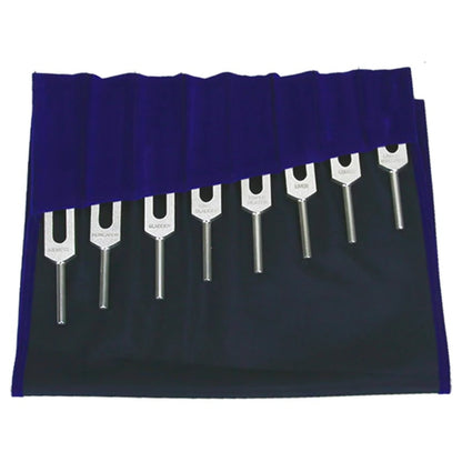 Set 'Méridien' de 14 diapasons, en aluminium anodisé finition Argent. Livré dans 1 pochette en velours bleu !