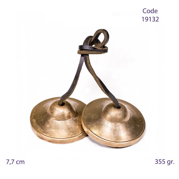 Cymbale Tibétaine de finition lisse, 3 tailles au choix de 6 à 7,5 cm. Utilisées comme offrandes musicales dans les pratiques !