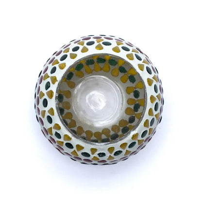 Bougeoir en mosaique de verres, avec motifs de fleurs. Taille 7 cm - ± 295 gr. - Vente à l'unité ou par 2 !