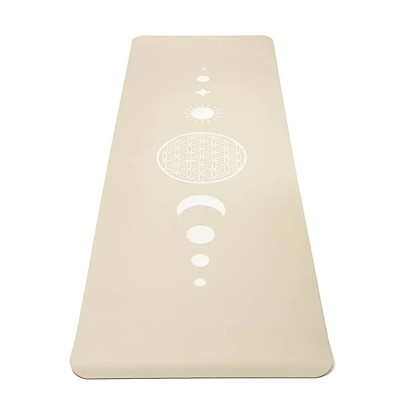 Tapis de Yoga TPE avec Fleur de Vie Beige -  61x183x0,5 cm – 0,920 kg | Souple, Léger et Antidérapant – Idéal pour Hatha & Yin Yoga
