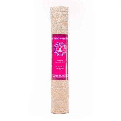 Tapis de yoga TPE, 80% pvc et 20% en jute. De 61x183x0.5cm. 1,550 kilogrammes. Excellente adhérence, souple et léger. Convient aux formes de yoga d'intensité légère à moyenne, comme le Hatha et le Yin Yoga !