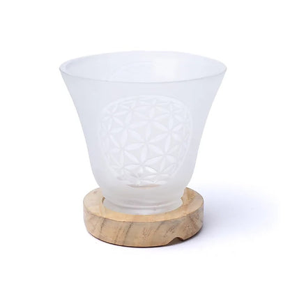 Lampe/ coupelle 'à gemme' avec motif 'Fleur de vie' avec câble et LED, sur socle en bois d'orme. Provenance : Inde - 12 x 12 cm - 0,400 kg !