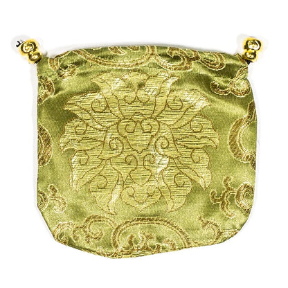 Mala en Cornaline, de 108 perles de ±6 et 8 millimètres. Taille de 65 à 85 centimètres de longueur environ. Qualité AA à AAA, superbe pièce avec pochette de rangement offerte. Fait en Inde !
