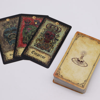 Tarot - Cartes Divinatoires Gothiques – 78 cartes magnifiquement illustrées - 12x7x4 cm !