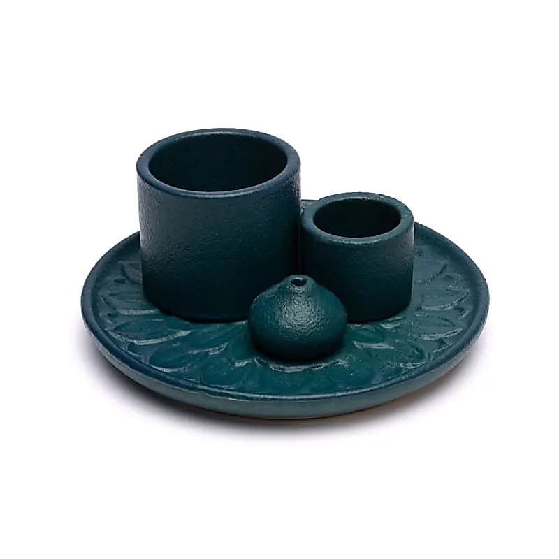 Brûleur en céramique vert pétrole 3-en-1 : smudge, Palo Santo et encens, au design floral raffiné !