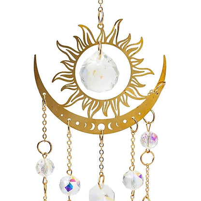 Guirlande attrape-soleil décorative représentant le soleil et une demi-lune en métal doré - 8 x 44 cm