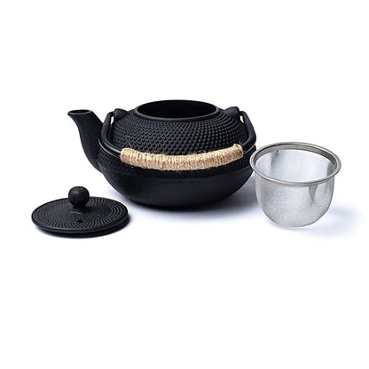 Les célèbres Théières émaillés en fonte, 'Tetsubin' et 'Tetsukyusu' de style traditionnel avec accessoires - 0,6, 1 ou 1,2 Litres. Options : tasse 65 ou 120 ml, chauffe-théière, assiette, porte couvercle... Parfait !