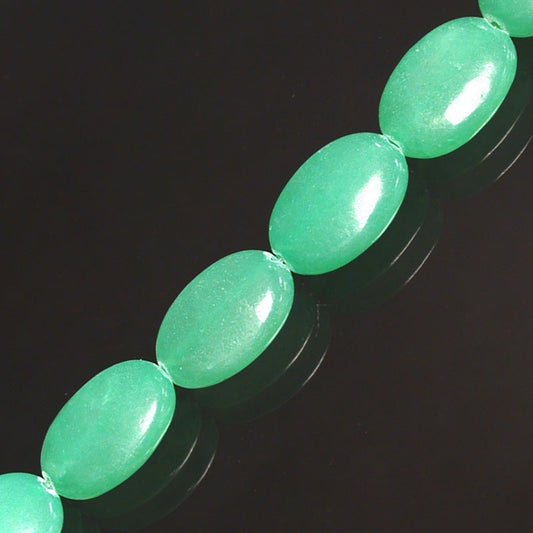 Hémimorphite, collier en perles ovales de 14/18 mm. Vendu en longueur de 42 cm. Finition en Argent 925, laiton argenté ou doré !