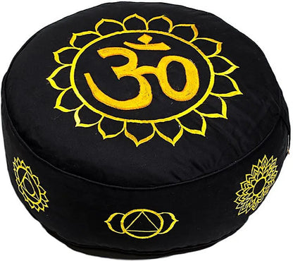 Coussin de Méditation ou de Yoga avec motif du Om. Taille 33 centimètres de diamètre x 13 centimètres de hauteur. 2300 grammes. De chez Yogi & Yogini, fait en Inde !