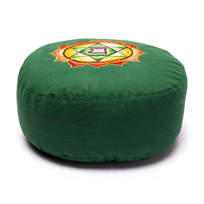 Sélection de coussins de Méditation ou de Yoga aux couleurs des 7 chakras, en coton biologique (OCS). 33 centimètres de diamètre x 13 centimètres de hauteur - 2300 grammes. De chez Yogi & Yogini, fait en Inde ! Coussion vendu seul ou en set de 7 !