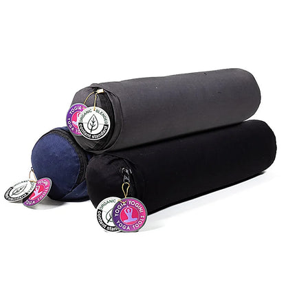 Mini bolster/ traversin de Yoga ou Méditation en coton avec le motif du Lotus, de 40 centimètres de longueur x 12 de diamètre - 0,920 kilogrammes. Housse extérieure en coton ! La housse intérieure est remplis de graines de Sarrasin !