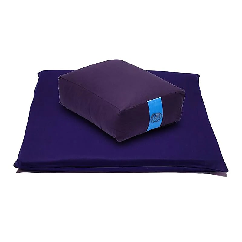 Sélection de coussins de Méditation ou de Yoga aux couleurs des 7 chakras, en coton biologique (OCS). 38 centimètres de diamètre x 28 x 15 centimètres de hauteur - 2300 grammes. De chez Yogi & Yogini, fait en Inde ! Coussion vendu seul ou en set de 7 !