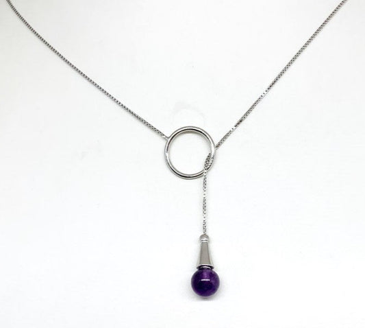 Chaîne délicate en Argent 925, ornée d'un pendentif en forme d'anneau, conçu spécialement pour accueillir une perle d'améthyste de 8 mm !