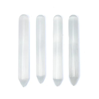 Bâton de massage en sélénite avec pointe énergétique précise – 15 x 1,8 cm - 100 gr. !