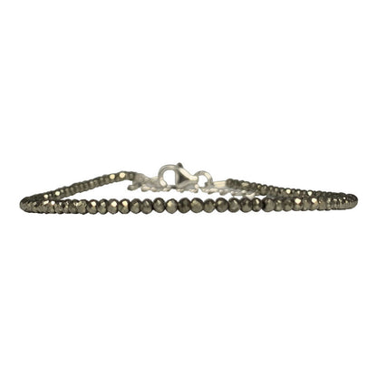 Pyrite, perles facettées de 2/3 mm. En bracelet de 17 à 20 cm ou en collier de 42 cm. Qualité AA à AAA !