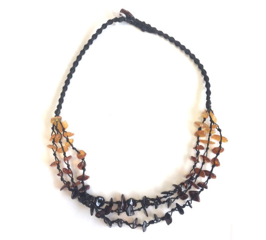 Ambre, collier '3 rangs' de perles de formes libres de 5 à 9 mm - 45 cm. Qualité AA à AAA, superbes perles, légères et douce !