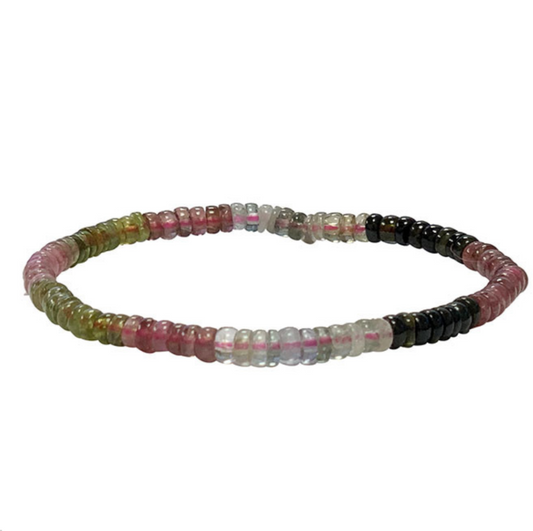 Tourmaline multicolore, collier ou bracelet en forme de 'pastilles facettées' de 2/3 ou 4/6 millimètres. En bracelet de 17 à 21cm, en collier de 45 ou sautoir de 60cm. Qualité AA à AAA