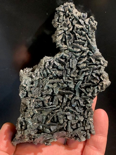 Carbure de Silicium ou Carborandite ou encore Carborundum – Spécimen brut - 150 x 91 x 46 mm - 334,8 gr.