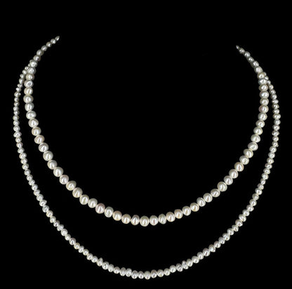 Perle Biwa ! Collier multi-rangs (2), en perles de formes naturelles. Finition en Argent et perles de 3/4 millimètres. Longueur 42 cm !